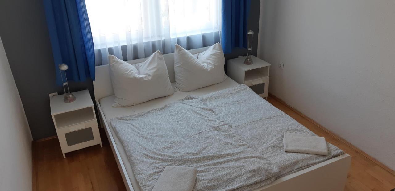 Janko Apartman Hotel Siofok Exterior photo