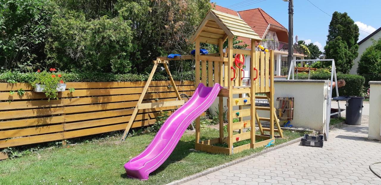 Janko Apartman Hotel Siofok Exterior photo