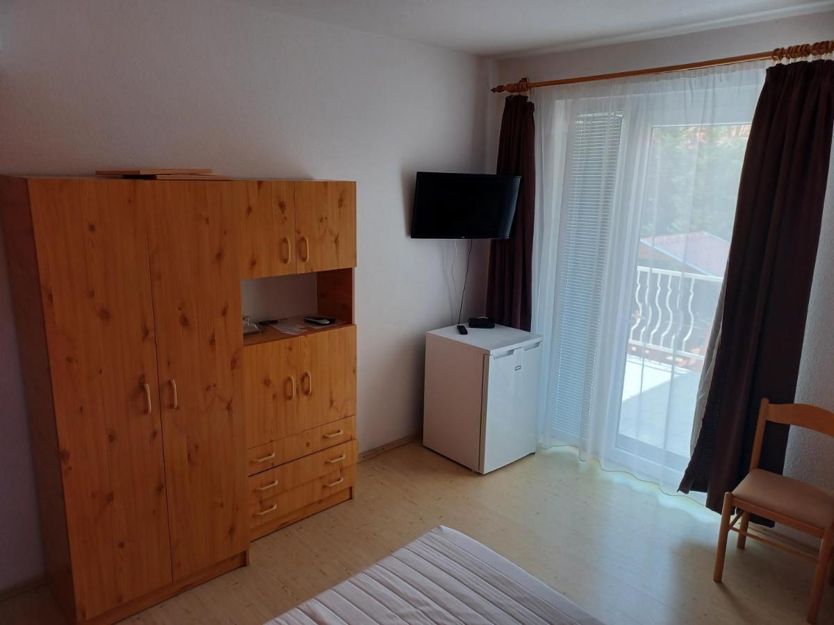 Janko Apartman Hotel Siofok Exterior photo