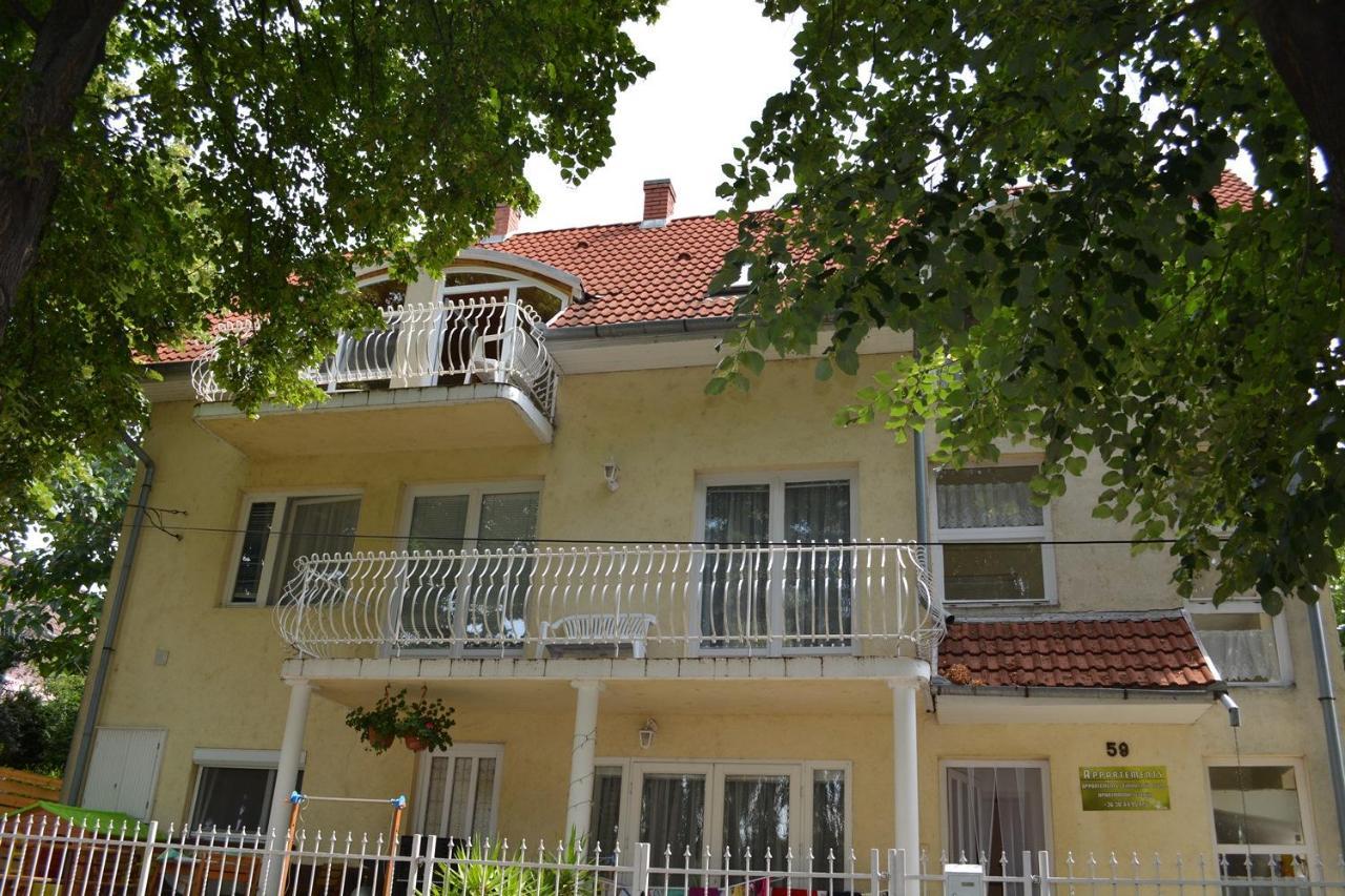 Janko Apartman Hotel Siofok Exterior photo